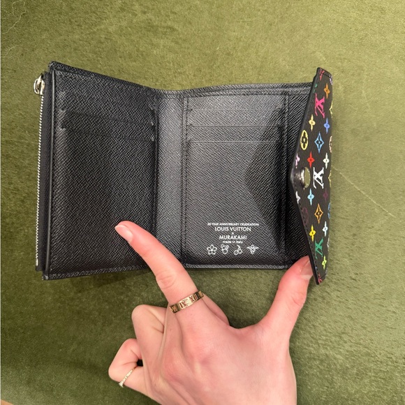 Louis Vuitton x Takashi Murakami Victorine Wallet - Picture 6 of 9